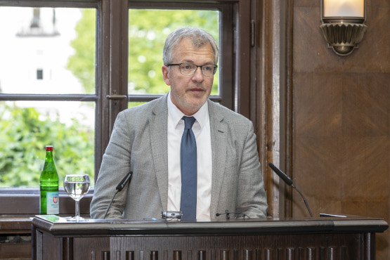 Online: Vortrag des Aby-Warburg-Stiftungsprofessors 2022, Wolfram Pichler